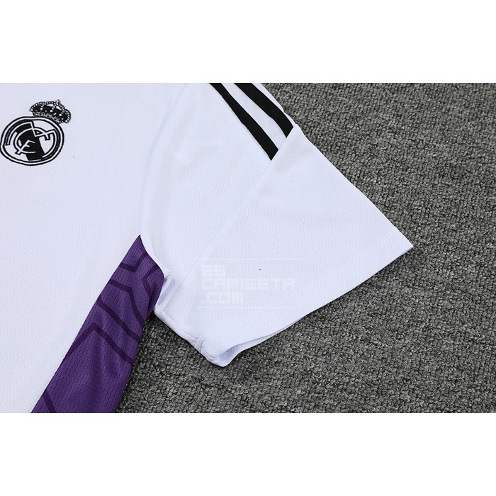 Chandal del Real Madrid Manga Corta 2022-23 Blanco y Purpura - Pantalon Corto - Haga un click en la imagen para cerrar